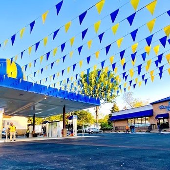 Crossings deli - Gas Stations Near Me - Hawthorne, New Jersey Crossings deli - Gas Stations Near Me - Hawthorne, New Jersey
