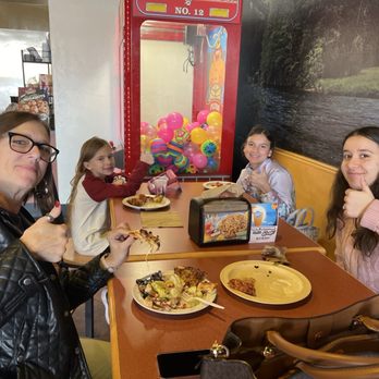 Mountain Mike's Pizza - Pizza Near Me - Sonora, California