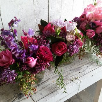 Blooms Flower Studio - Florists Near Me