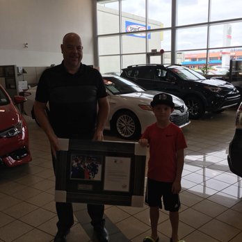 Langley Toyota - Junior trainer at Toyotatown - Auto Repair Near Me - Langley, British Columbia