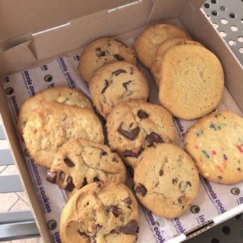 Insomnia Cookies - Sugar Rush Box (6 Chocolate Chunks, 2 Confetti, 2 White Chocolate Macadamia, 1 Snickerdoodle, & 1 Peanut Butter Chip) - Ice Cream & Frozen Yogurt Near Me - Irvine, California Insomnia Cookies - Sugar Rush Box (6 Chocolate Chunks, 2 Confetti, 2 White Chocolate Macadamia, 1 Snickerdoodle, & 1 Peanut Butter Chip) - Ice Cream & Frozen Yogurt Near Me - Irvine, California