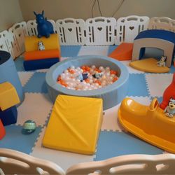 Toddler Towns - Playground soft set , bluey theme, added stuffed blueys.