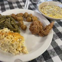 The Junction of Gowensville - Stick to the favs - Sunday buffet