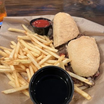 Monkey Barrel - Philly Cheesesteak Dip - Bars Near Me - Denver, Colorado