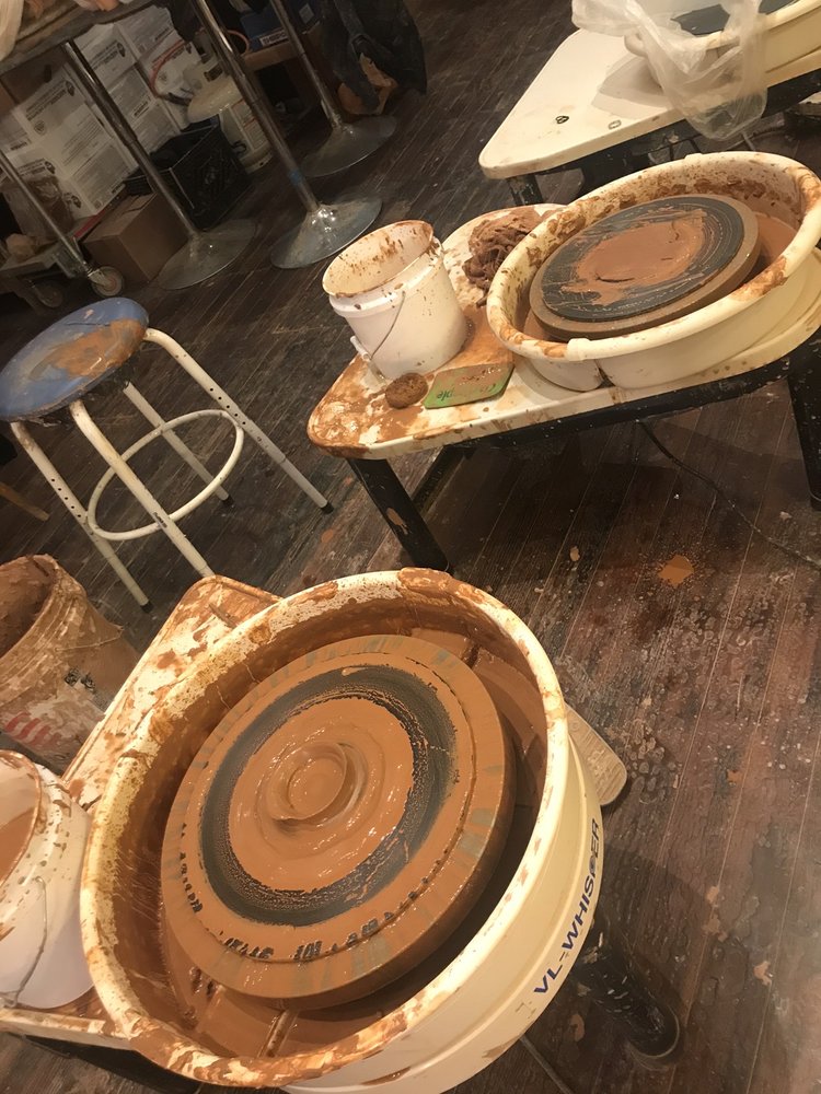 GLAZE AND CONFUSED Updated September 2024 35 Photos & 25 Reviews