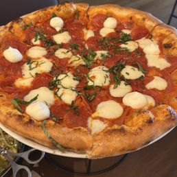Pepperoni pizza
