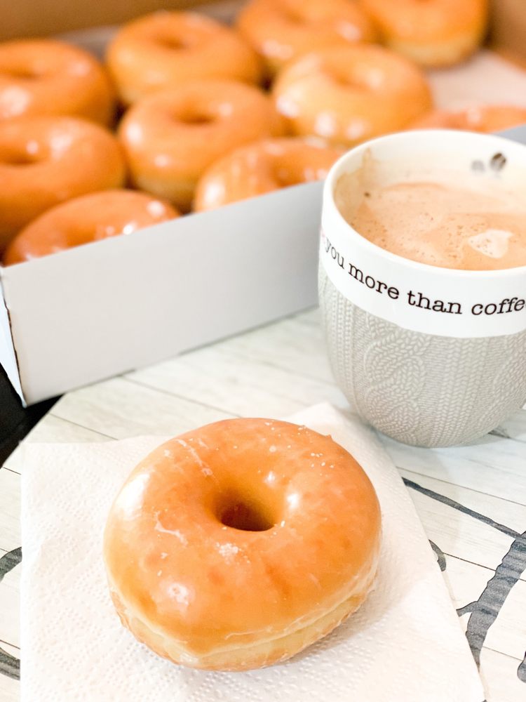 DOT DONUTS 158 Photos & 189 Reviews 1825 SE 164th Ave, Vancouver