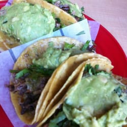 Tacos El Güero - Suadero and cabeza tacos!