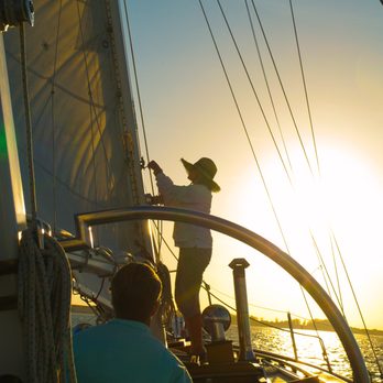 Catherine's Florida Charters - Again, Captain and crew working together to make a memorable trip. - Boating Near Me - Longboat Key, Florida