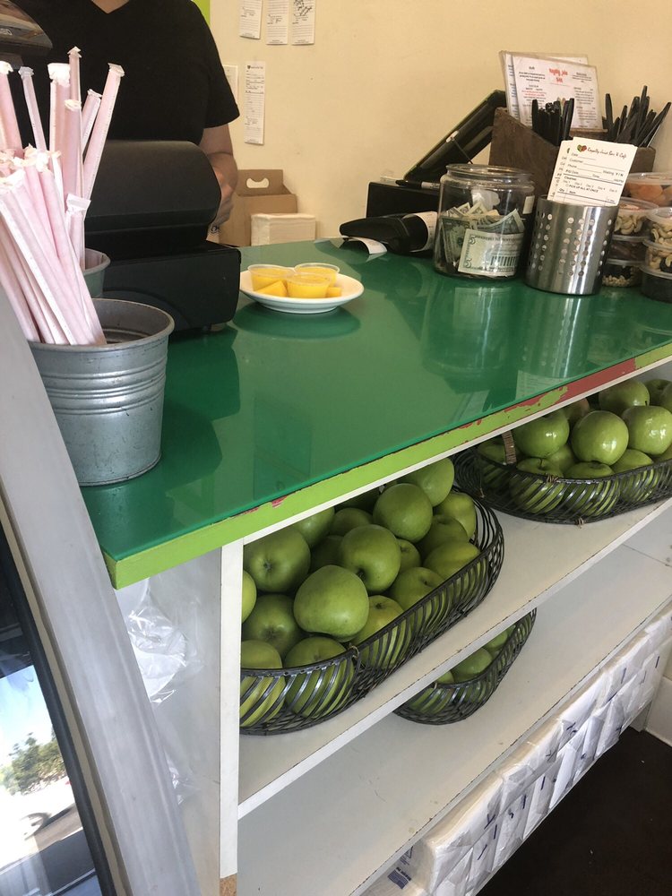 ROYALTY JUICE BAR & CAFE 230 Photos & 331 Reviews Juice Bars