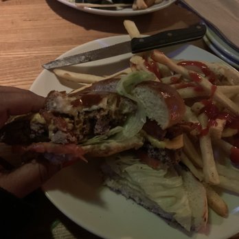 Applebee's Grill + Bar - American Near Me - Rochester, New York