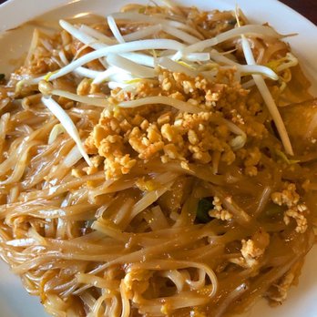 Thai Fusion - Tofu Pad Thai - Thai Near Me - Kentwood, Michigan