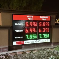 Vons Fuel Station