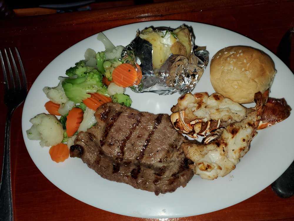 THE COLOMBUS LOBSTER DINNER CRUISE 66 Photos & 36 Reviews Blvd