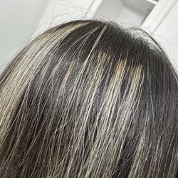 Southern Tangles Salon - Horrible balayage, not blended