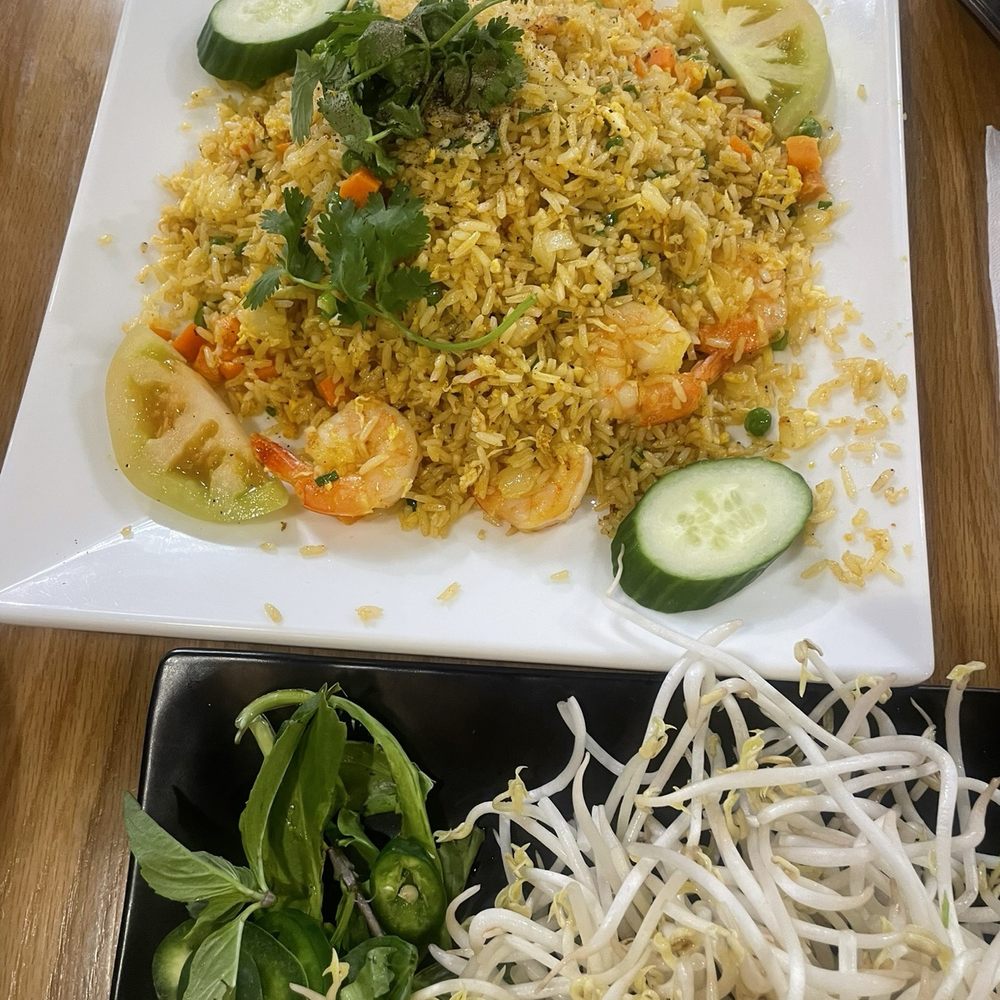 Shrimp fried rice Shrimp fried rice
