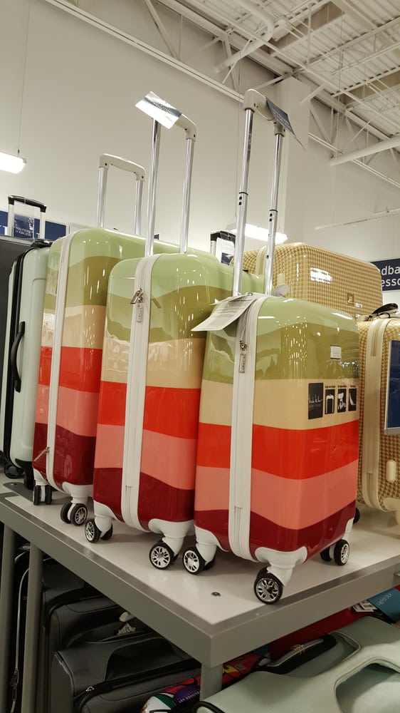 MARSHALLS Updated July 2024 11 Reviews 3000 Gateway St S216