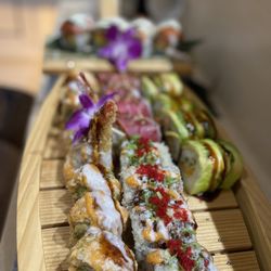 Yaho Sushi - Sushi Boat