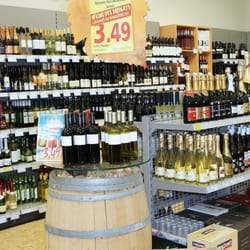 Getränke Hoffmann - Ein Teil unseres Wein- und Sektangebotes