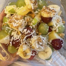 Fruity loco - "Bee Sweet" bowl supposedly, but missing the yogurt. Not worth it IMO.