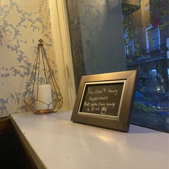 The Mitre - "You can't buy happiness but you can buy a pint" - Pubs Near Me - London, XGL
