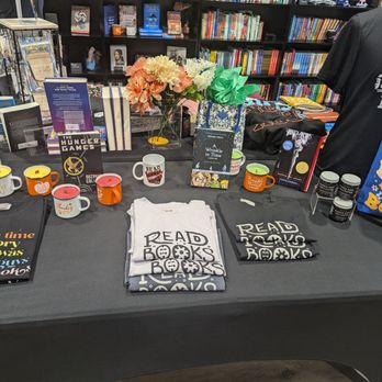 LIT Java Coffee and Books - Bookstores Near Me - Pearland, Texas