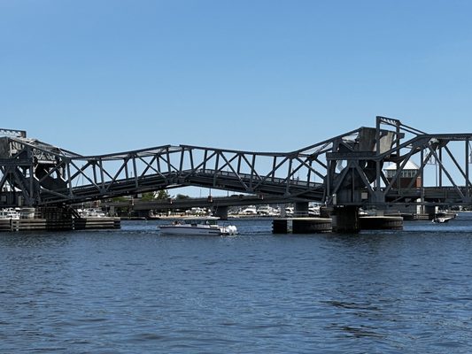 Sonny's Italian Kitchen & Pizzeria by null