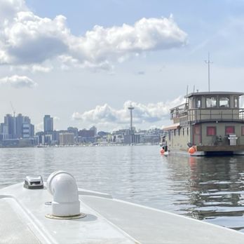 The Electric Boat Company - Seattle skyline - Boating Near Me - Seattle, Washington The Electric Boat Company - Seattle skyline - Boating Near Me - Seattle, Washington