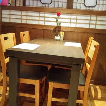Hamaru Sushi - Japanese Near Me - Toronto, Ontario