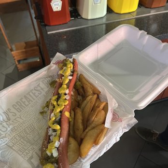 Fuddruckers - Burgers Near Me - Miami, Florida Fuddruckers - Burgers Near Me - Miami, Florida
