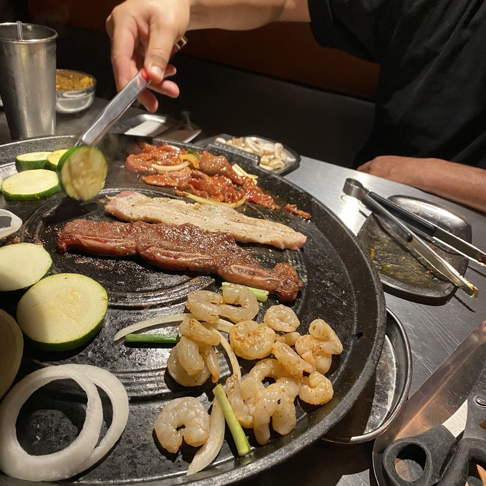 Volcano Korean Bbq - Beef bulgogi, Pork Belly, Cajun shrimp, short ribs, and veggies... - Korean Near Me - Odessa, Texas Volcano Korean Bbq - Beef bulgogi, Pork Belly, Cajun shrimp, short ribs, and veggies... - Korean Near Me - Odessa, Texas