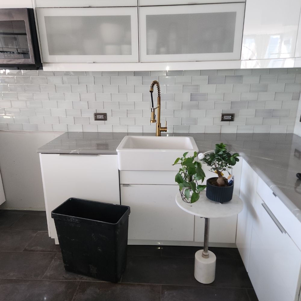 Slide of Mr.Fix It Restoration