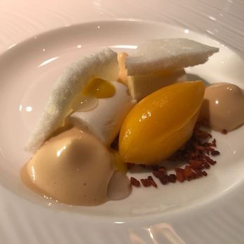 Alo Restaurant - Bars Near Me - Toronto, Ontario