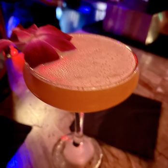 Mr. Wanderlust - Piano Bars Near Me - Los Angeles, California