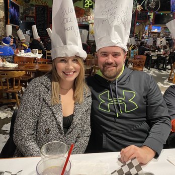 Dick's Last Resort - Pigeon Forge - American Near Me - Pigeon Forge, Tennessee