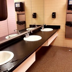 Brenden Theaters - Women's Restroom
