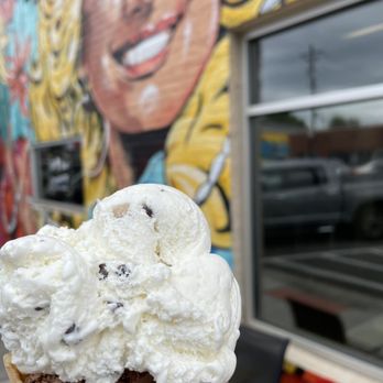 The Spot Creamery - My ice cream cone where Dolly smiles bright. - Ice Cream & Frozen Yogurt Near Me - Ringgold, Georgia The Spot Creamery - My ice cream cone where Dolly smiles bright. - Ice Cream & Frozen Yogurt Near Me - Ringgold, Georgia