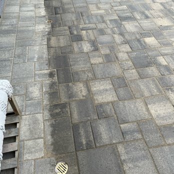 Vitoli Landscape Design - We replaced mud and cracked cement with pavers. - Landscape Architects or Designers Near Me - Calabasas, California Vitoli Landscape Design - We replaced mud and cracked cement with pavers. - Landscape Architects or Designers Near Me - Calabasas, California