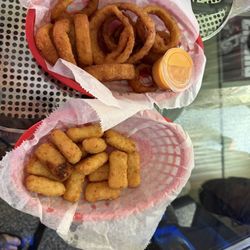 Sorry Charlie's Corner - Mac and cheese bites and onion rings