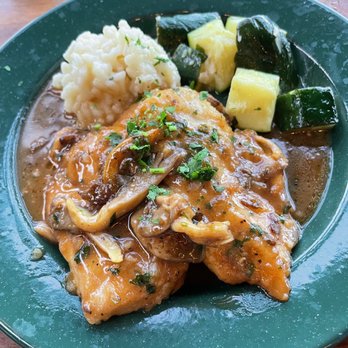 Strada Italiano - Chicken marsala - Italian Near Me - Asheville, North Carolina Strada Italiano - Chicken marsala - Italian Near Me - Asheville, North Carolina