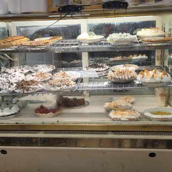 Miss Anna's on Towson - Cake/pie display - American Near Me - Fort Smith, Arkansas Miss Anna's on Towson - Cake/pie display - American Near Me - Fort Smith, Arkansas