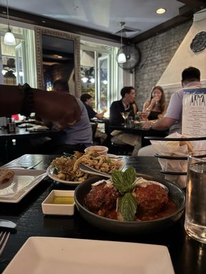 Arya Trattoria by null
