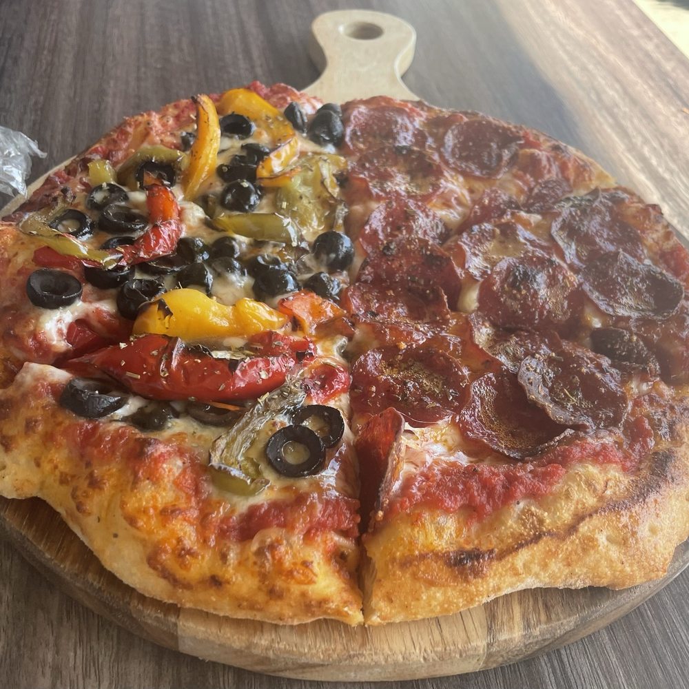 Half veggie/half pepperoni Half veggie/half pepperoni