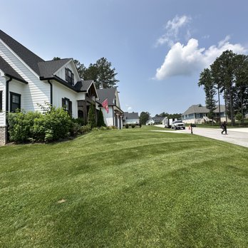 Rodriguez Lawn Care - Striping in Soddy Daisy! "The Farm" - Lawn Services Near Me Rodriguez Lawn Care - Striping in Soddy Daisy! "The Farm" - Lawn Services Near Me