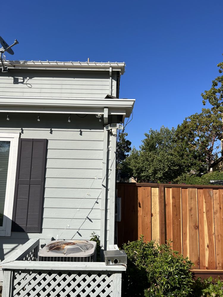 Slide of A. Mendoza Roofing