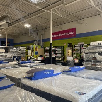 Mattress Outlet - Interior - Mattresses Near Me - Atlanta, Georgia Mattress Outlet - Interior - Mattresses Near Me - Atlanta, Georgia