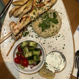 Chicken Souvlaki Platter Chicken Souvlaki Platter