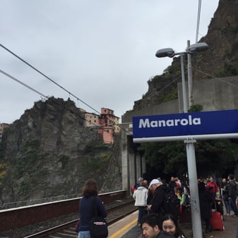 Stazione Manarola - Train Stations Near Me - Manarola, SP