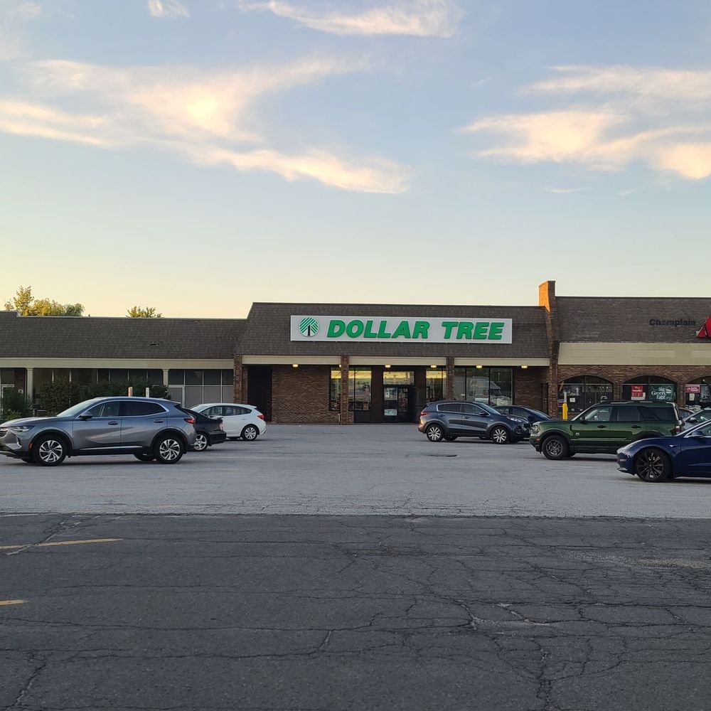 Dollar Tree - Store in complex - Discount Store Near Me - Champlain, New York