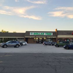 Dollar Tree - Store in complex